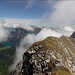 der Grat vom Schlössl zur Kaserjochspitze, links der Achensee