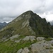 Cima del Sassone (2086 m). La si risale tenendosi qualche metro a sinistra del filo di cresta
