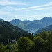 Blick zurück mit BergHotel Obersee
