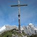 Das Kreuz gegen die Stempeljochspitzen und den Roßkopf. Das GB ist für Leute unter 1,60m nur schwer zu erreichen.