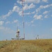 Vor der Antennenstation am Gipfel