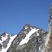 <b>Il Pizzo Nero dista meno di 500 m in linea d’aria: sento le voci dei due alpinisti in vetta.</b>