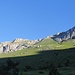 Berge oberhalb des Rifugios im ersten Sonnenlicht