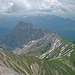 Über die Gehrenspitze schaut man ins Karwendel.