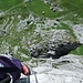 Geschafft: Letztes leicht überhängendes Stück Fels am Zittergrat-Klettersteig ist überwunden. 