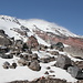 03.07.2012. Im Lager 2. - Blick in Richtung Ararat-Gipfel. Außer uns (einschl. Guide + Koch) ist niemand hier, lediglich ein ganzes Stück weiter oben scheint noch eine kleine Gruppe auf die morgige Besteigung des Ararat zu warten.