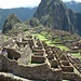 Hinten, der grüne Gras-Gupf ist der Huayna Picchu  2515m