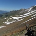 Sogar auf 2400 liegt teilweise noch Schnee