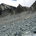 Rückblick auf den Abstiegsweg vom Pas de Chèvres 2855 m zum Gletscher