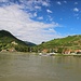 wir setzen über die Donau