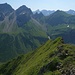 Wildengruppe, Höllhörner, Urbeleskarspitze und Hornbachkette vom Gipfel der Kleinen Höfats