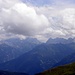 Zoom nach Hohe Warte(2780m), links, mit Wolken und Biegenkopfegrat-rechts.