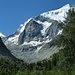 Blick zur schuttbedeckten Gletscherzunge des Glacier de Zinal. Von hier dominiert der Grand Cornier.