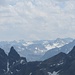 Blick nach Süden. Ganz hinten rechts Piz Bernina (4049m, 60km entfernt), war mit bloßem Auge besser erkennbar