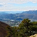 Aussicht nach Westen.Im Mittelgrund rechts der Monte Lema.