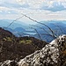 Blick auf den Monte Caslano. (dunkelster Hügel im Mittelgrund)<br />Die Seen von vorne  nach hinten: Lago di Muzzano, Agnobecken, Ponte Tresabecken und ganz im Dunst der Lago Maggiore.