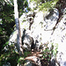 Diese Rinne im Felsen hoch