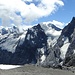 doch was für eine Gipfelschau!
vom Wetterhorn bis zur Blüemlisalp zeigt sich eine ganze Reihe prominentester Berner Grössen