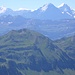 Vom Gipfel aus ist die ganze Berner Prominenz zu sehen .
