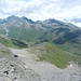 Mugmol (mitte Bild) links davon Juf, oben mitte Piz Surparè, links davon Mazzaspitz / Jupperhorn, in Wolken Piz Platta