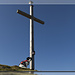 Nora mit dem herrlichen Gipfelkreuz<br />Nora with the magnificent Summit Cross<br />