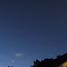 Um 5.01 Uhr am Himmel noch bei uns zu Hause: Unten die Venus, rechts darüber der Jupiter und links oben Capella. Ich hoffe, das stimmt so, Andi [u Sputnik]:-)