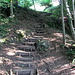 die steile Treppe hinauf