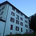 All'Hotel Kulm si gira a sx seguendo i cartelli per l'Alp Zavretta
