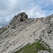 Exkurs: Vom Grassattel unterhalb der Luchsköpfe- links der Westliche Gipfel- kann man auf Pfadspuren schnell die Grathöhe erreichen...