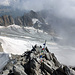 Einsam auf dem Gipfel Galenstock. Blick auf den Tiefengletscher und Gletschhorn.
