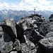 die Napfspitze ist ein schöner, ruhiger Gipfel mit bester Aussicht; ersterstiegen am 15.7.1880 von R. Seyerlein und St. Kirchler über den Südgrat