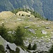 Die zerfallenen Hütten der Alpe della Costa.