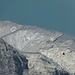 Das schwarze Schwemmdelta am Gletschersee nordwestlich des Piz Terri. Auch ein Ausschnitt von [http://www.hikr.org/gallery/photo875144.html?post_id=54251#1 hier].