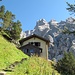 Engelhornhütte mit Rosenlauistock und Kingspitze