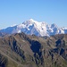 der Mont-Blanc von Süden mit seinen Trabanten dominiert den Blick