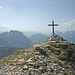 Am Gipfel der Reißenden Lahnspitze; links Karwendel-, rechts Wettersteingebirge.