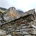 Primitive Schutzhütte und ehemaliges Alpgebäude auf Pradoi 2147m