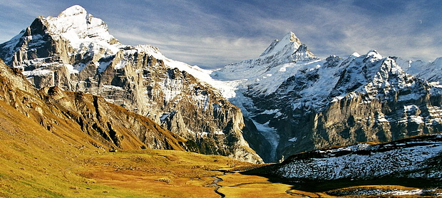 Panorama Wetter- und Schreckhorn!