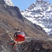 Nepalesische Bergrettung - einer unserer Teilnehmer wurde wegen der Höhenkrankheit nach Khatmandu geflogen