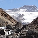 Über die Gletscherebene geht der Zustieg zum Mera Peak Base Camp