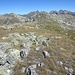P.2591 - Blick zurück über den Rücken zu Pizzo d'Orsirora und Winterhorn (links hinten)