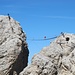 Einer seiner Höhepunkte ist die mit 30m Spannweite längste Stahlseilbrücke der Dolomiten, die Ponte Cristallo.