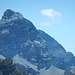 Das Steilerhorn, im Hintergrund (rechts) das Teurihorn