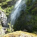 Dieser Wasserfall speist die Levada