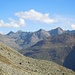 Durchblick in die Stubaier Alpen zur Wilden Leck