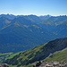 Parseierspitze (linke Bildhälfte) und Hoher Riffler (rechte Bildhälfte). Ganz rechts hinten Küchl- und Kuchenspitze.