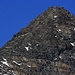 Grossansicht vom Biwakplatz aufs Hockenhorn (3293,0m). Die obersten 100 Höhenmeter auf dem Normalweg führen auf Pfadspuren über den Nordwestgrat zum Gipfel.