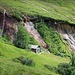 Hütte beim Wasserfall