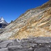 vor Matter- und Riffelhorn gibt der geschwundene Gornergletscher nun Einblick in eine aussergewöhnliche Fels- und Tektonik-Welt