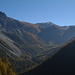 Vista sulla Val d'Uina e sul maso d'alpaggio Uina Dadaint